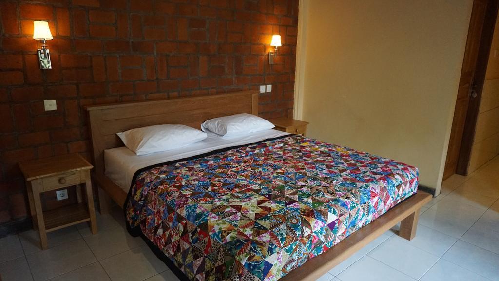 Biorock Homestay & Dive Center Pemuteran Esterno foto
