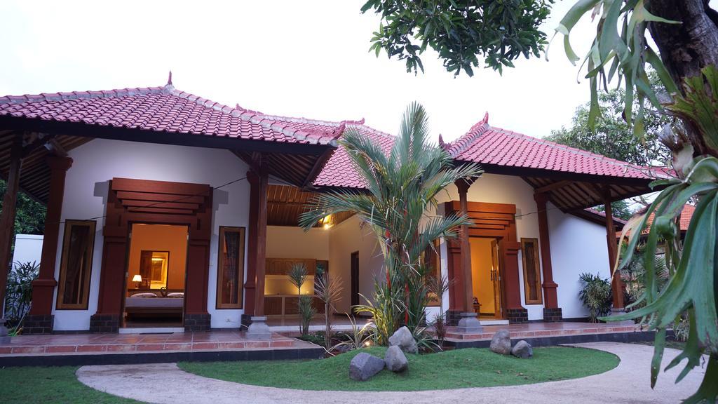 Biorock Homestay & Dive Center Pemuteran Esterno foto