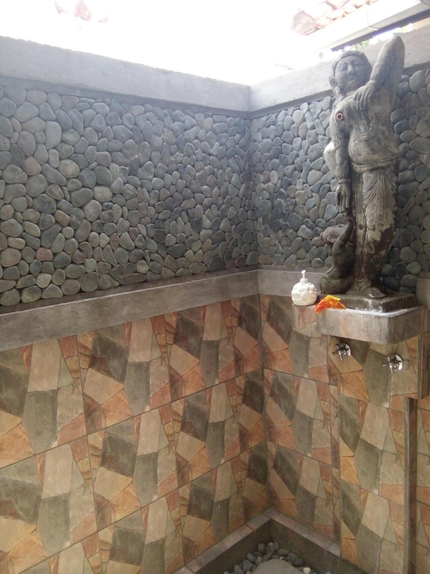 Biorock Homestay & Dive Center Pemuteran Esterno foto